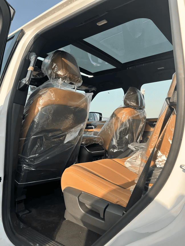 
								Nissan Patrol LE Titanium 3.5L full									