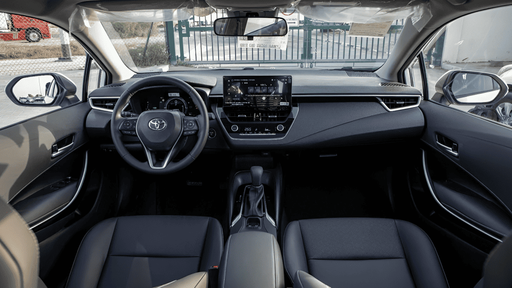 
								Toyota Corolla 2025 full									