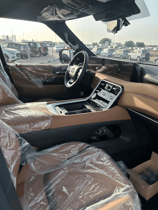 
								Nissan Patrol LE Titanium 3.5L full									