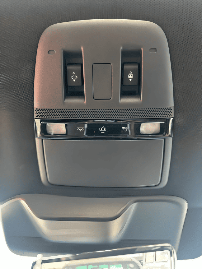 
								Nissan Patrol LE Titanium 3.5L full									