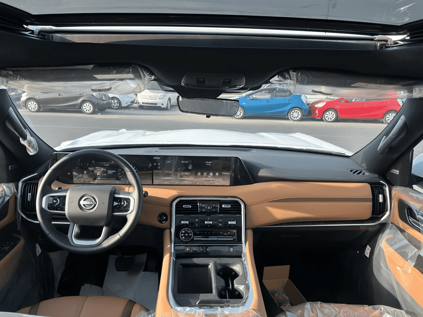 
								Nissan Patrol LE Titanium 3.5L full									